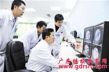 2014�� �t �W Ӱ �� �� �I �� �I ǰ �� �c �� �I �� ��